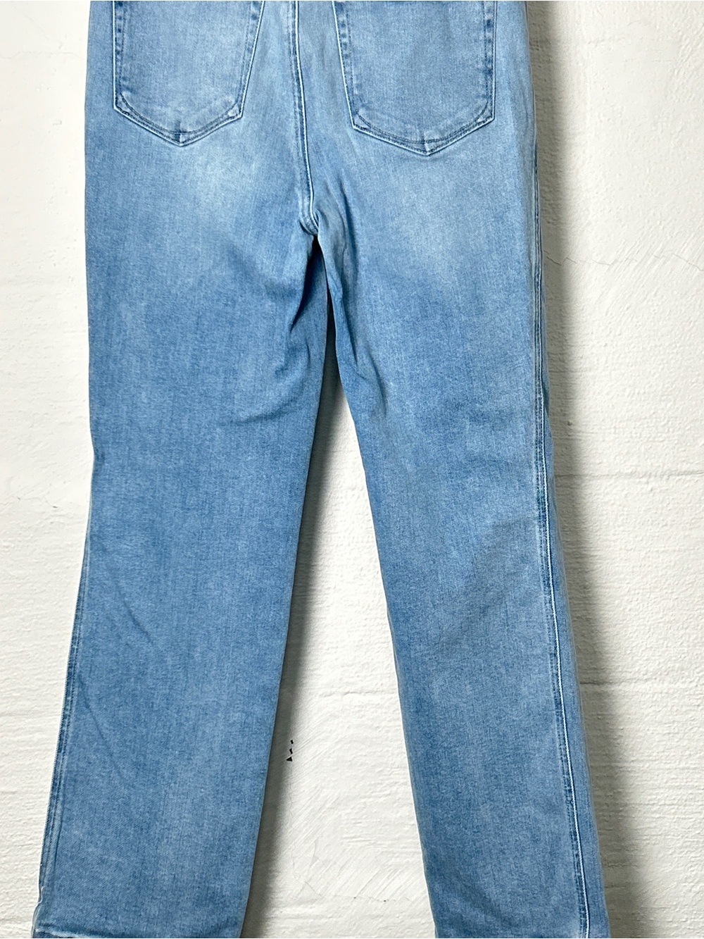 Good American Good Curve Straight Jeans Size 6/28 Blue Medium Wash - Picture 13 of 14